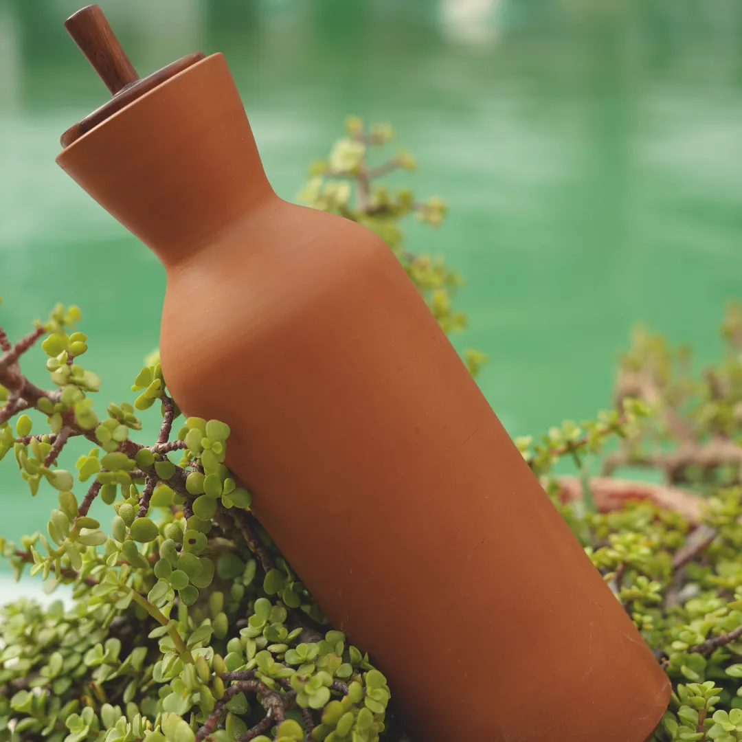 Earthen Clay Maahi Kool Bottle With Wooden Lid | Terracotta & Wood